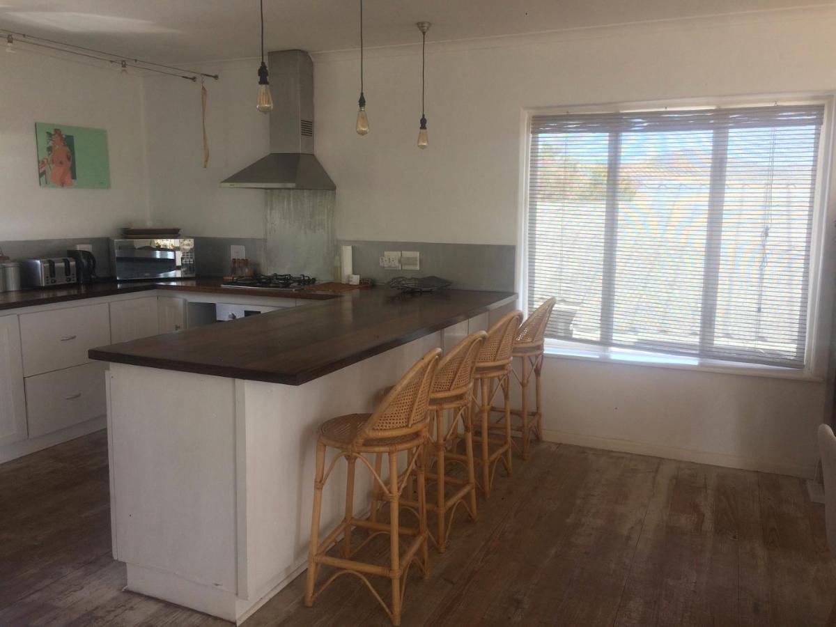 Rustic Beach House 300 Steps From The Ocean Cape Town Luaran gambar